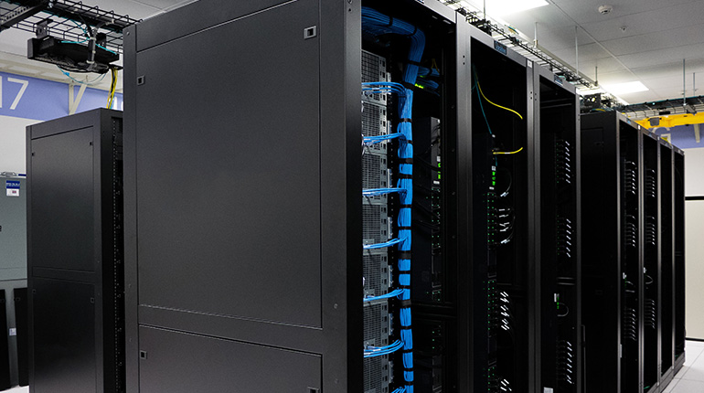The Benefits of Using a Multi-Tier Data Center for Maximum Uptime and Reliability